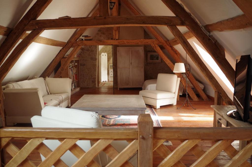 La Touche Bed and Breakfast Menetou-sur-Nahon Habitación foto